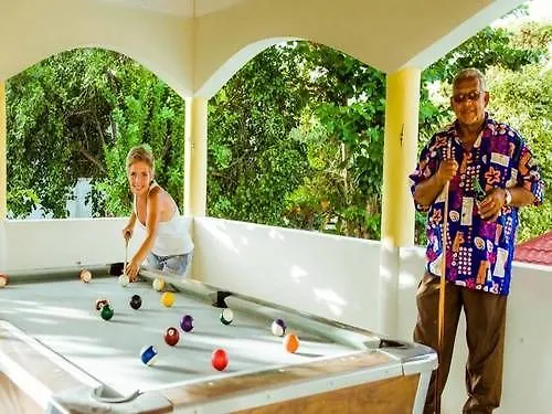 *** Hotell Villa La Cage Negril Jamaica